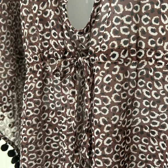 New Cotton Bleu Leopard Print semi-sheer beach cover up - Picture 3 of 8
